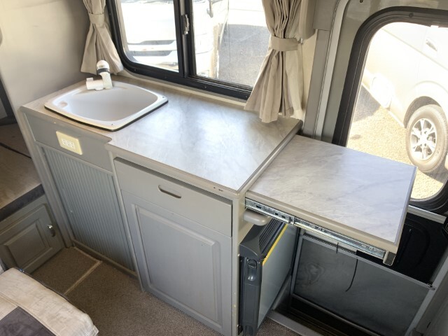 キャンピングカー キャブコン ﾀｳﾝｴｰｽ AtoZ ｱﾚﾝ FFﾋｰﾀｰ 電子ﾚﾝｼﾞ