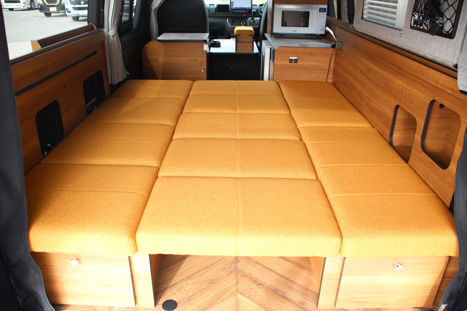 キャンピングカー バンコン ﾊｲｴｰｽ ｽﾍﾟｰｽｷｬﾝﾊﾟｰ ﾀｲﾌﾟｸｰﾙW