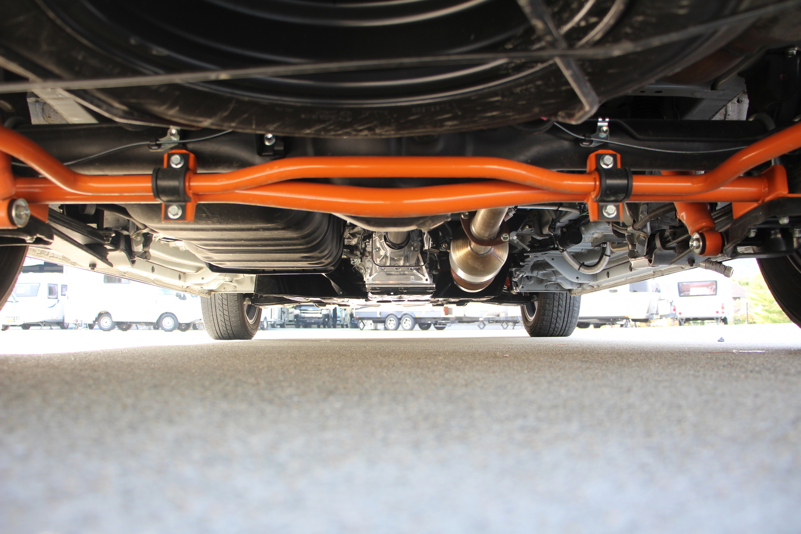 キャンピングカー バンコン ﾊｲｴｰｽ ｽﾍﾟｰｽｷｬﾝﾊﾟｰ ﾀｲﾌﾟｸｰﾙW