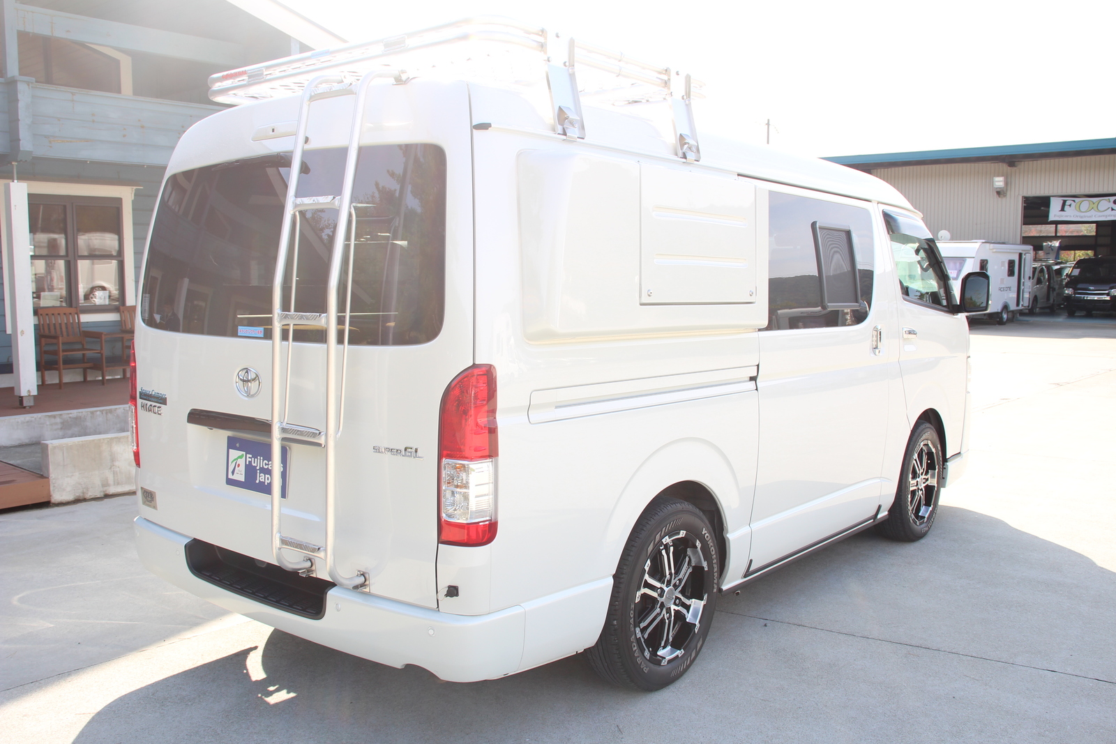 キャンピングカー バンコン ﾊｲｴｰｽ ｽﾍﾟｰｽｷｬﾝﾊﾟｰ ﾀｲﾌﾟｸｰﾙW