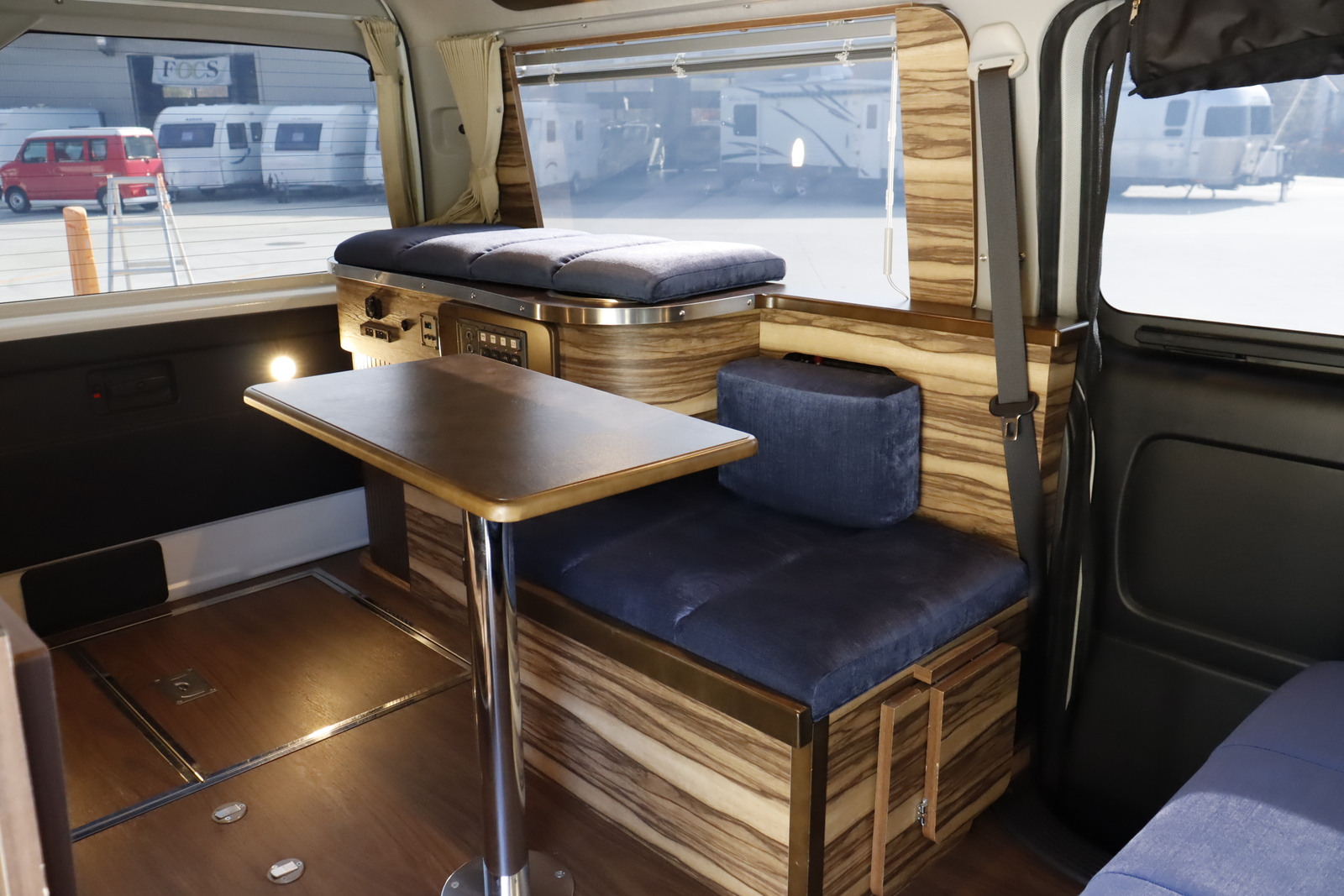 キャンピングカー バンコン ﾊｲｴｰｽ ｹｲﾜｰｸｽ ｸﾗｼｯｸﾊﾞﾝ FFﾋｰﾀｰ