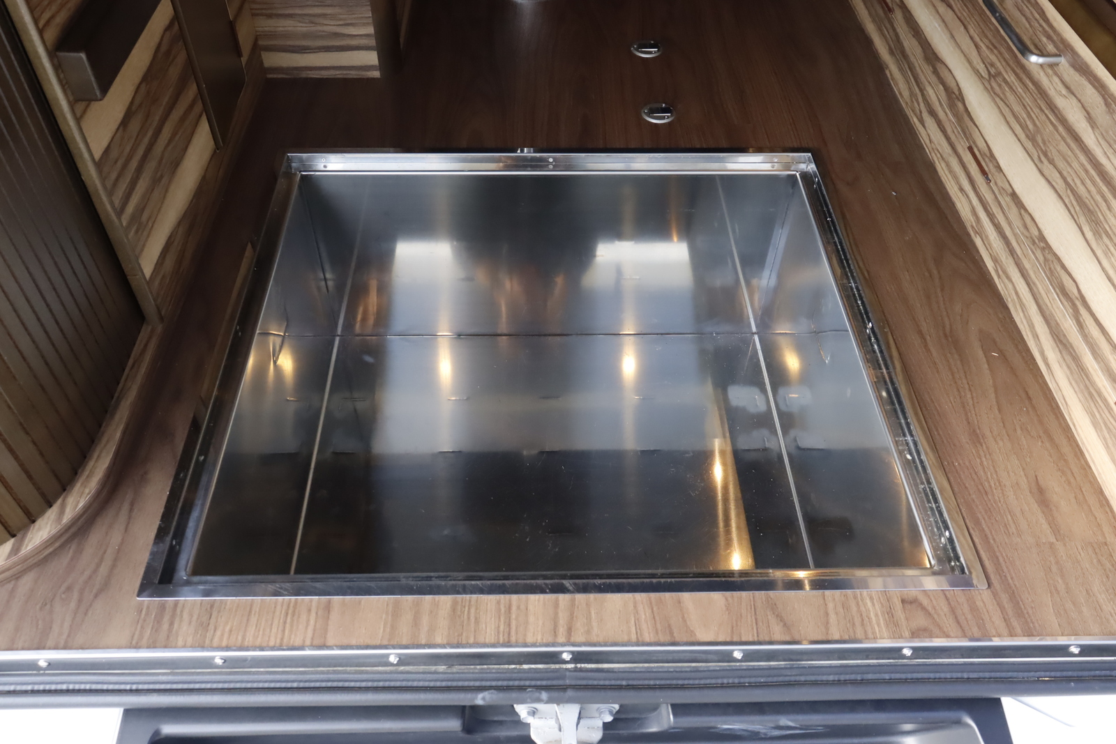 キャンピングカー バンコン ﾊｲｴｰｽ ｹｲﾜｰｸｽ ｸﾗｼｯｸﾊﾞﾝ FFﾋｰﾀｰ