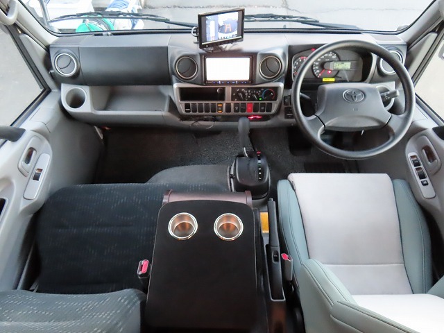 キャンピングカー キャブコン ｶﾑﾛｰﾄﾞ ﾊﾞﾝﾃｯｸ ｼﾞﾙ令和ED 4WD