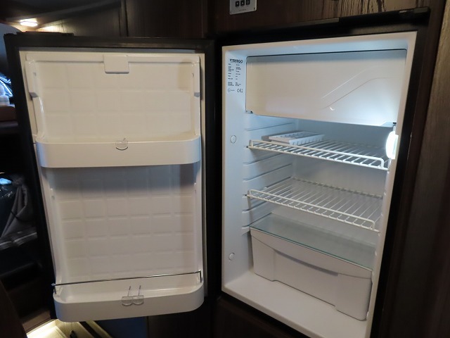 キャンピングカー キャブコン ｶﾑﾛｰﾄﾞ ﾊﾞﾝﾃｯｸ ｼﾞﾙ令和ED 4WD