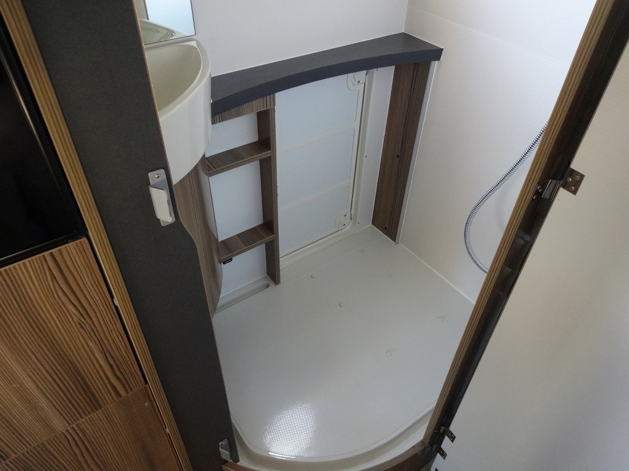 キャンピングカー キャブコン ｶﾑﾛｰﾄﾞ ﾊﾞﾝﾃｯｸ ｼﾞﾙ 4WD　家ｴｱｺﾝ