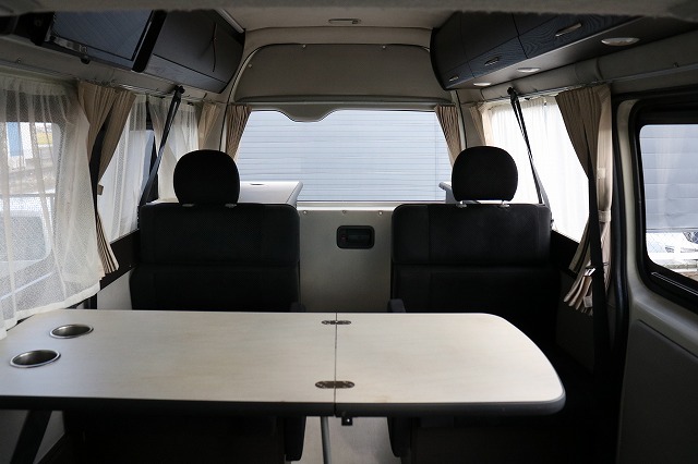 キャンピングカー バンコン ﾊｲｴｰｽ ﾚｸﾋﾞｨ ﾎﾟｼｪｯﾄ DT　4WD