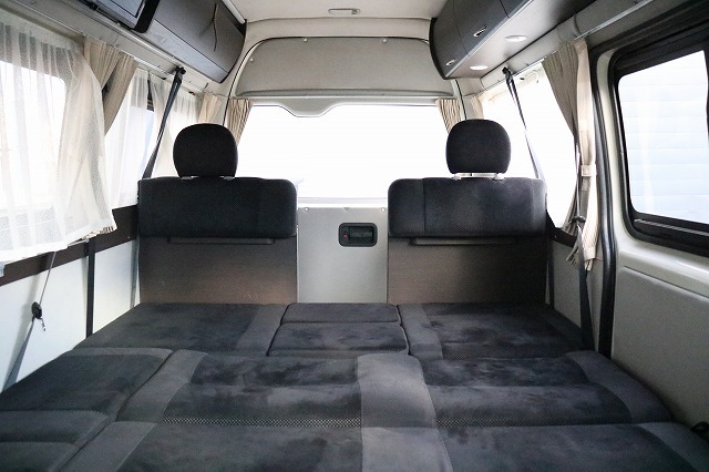 キャンピングカー バンコン ﾊｲｴｰｽ ﾚｸﾋﾞｨ ﾎﾟｼｪｯﾄ DT　4WD