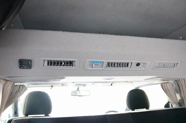 キャンピングカー バンコン ﾊｲｴｰｽ ﾚｸﾋﾞｨ ﾎﾟｼｪｯﾄ DT　4WD