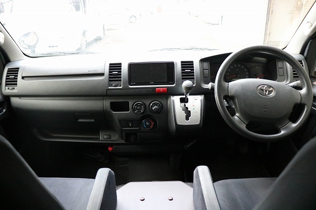 キャンピングカー バンコン ﾊｲｴｰｽ ﾚｸﾋﾞｨ ﾎﾟｼｪｯﾄ DT　4WD