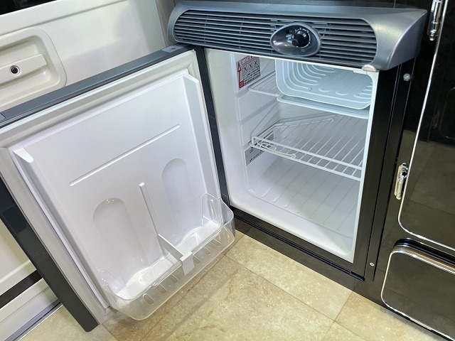 キャンピングカー バンコン ﾊｲｴｰｽ ｾｶﾝﾄﾞﾊｳｽ ｸﾞﾚｲｽﾌﾟﾚﾐｱﾑ