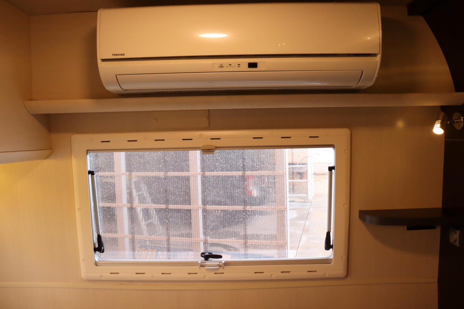 キャンピングカー キャブコン ｶﾑﾛｰﾄﾞ ﾊﾞﾝﾃｯｸｼﾞﾙﾉｰﾌﾞﾙ 家ｴｱｺﾝ4WD