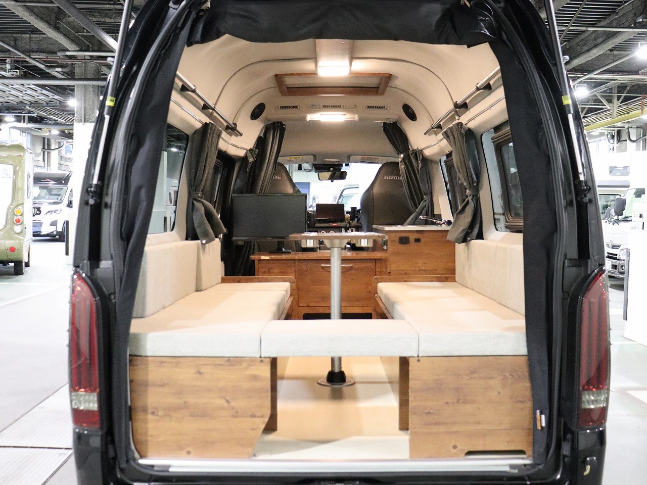 キャンピングカー バンコン ﾊｲｴｰｽ ﾓﾋﾞｰﾃﾞｨｯｸNH02 FFﾋｰﾀｰ 4WD