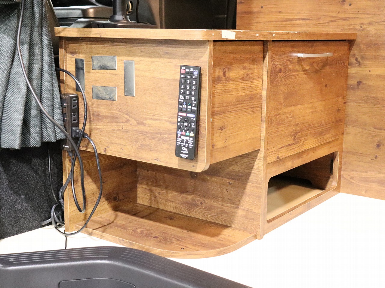 キャンピングカー バンコン ﾊｲｴｰｽ ﾓﾋﾞｰﾃﾞｨｯｸNH02 FFﾋｰﾀｰ 4WD