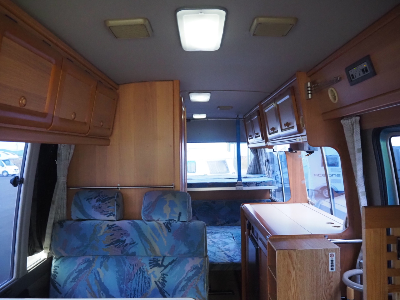 キャンピングカー バスコン ｺｰｽﾀｰ ﾄﾖﾀ ｷｬﾝﾋﾟﾝｸﾞｻﾙｰﾝ NoxPM適合