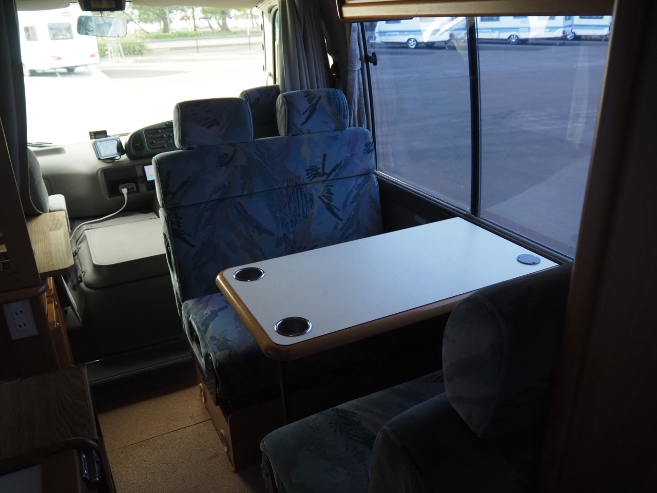 キャンピングカー バスコン ｺｰｽﾀｰ ﾄﾖﾀ ｷｬﾝﾋﾟﾝｸﾞｻﾙｰﾝ NoxPM適合