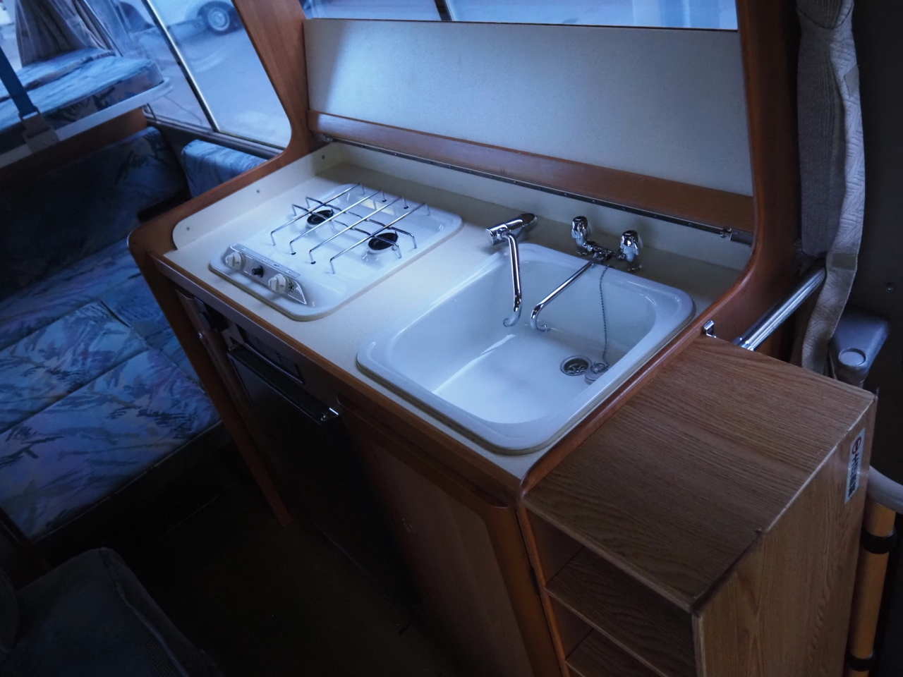 キャンピングカー バスコン ｺｰｽﾀｰ ﾄﾖﾀ ｷｬﾝﾋﾟﾝｸﾞｻﾙｰﾝ NoxPM適合