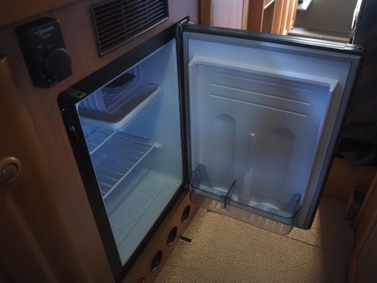 キャンピングカー バスコン ｺｰｽﾀｰ ﾄﾖﾀ ｷｬﾝﾋﾟﾝｸﾞｻﾙｰﾝ NoxPM適合