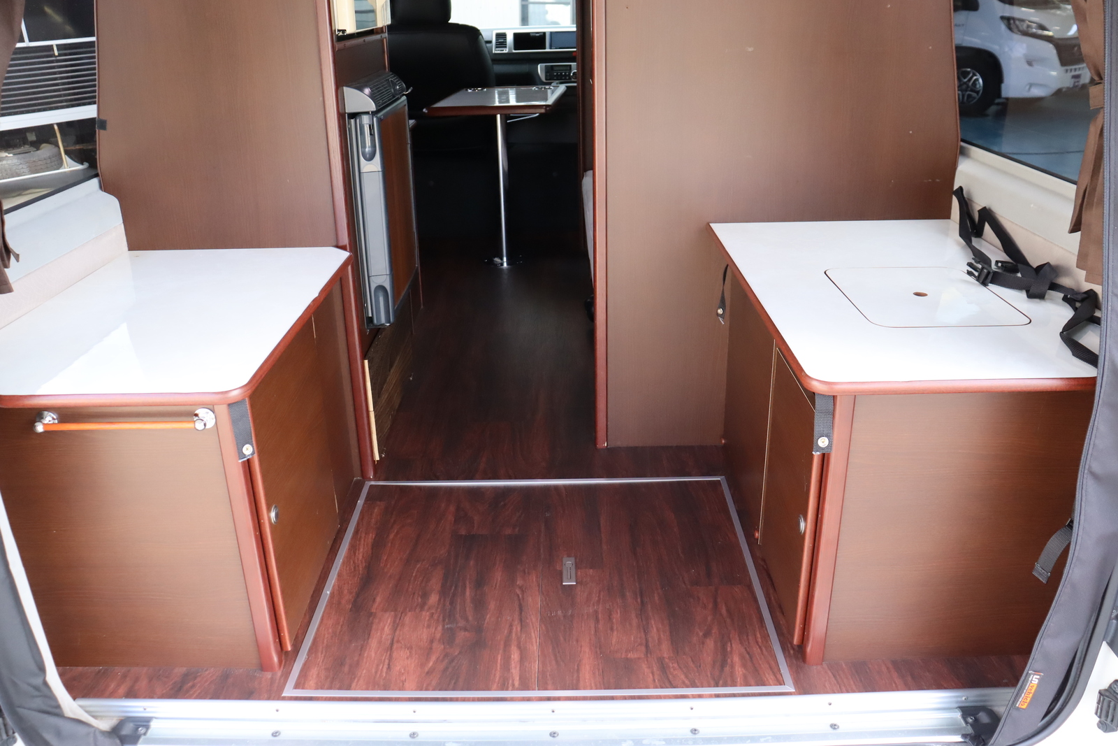 キャンピングカー バンコン ﾊｲｴｰｽ OMC 北斗　FFﾋｰﾀｰ