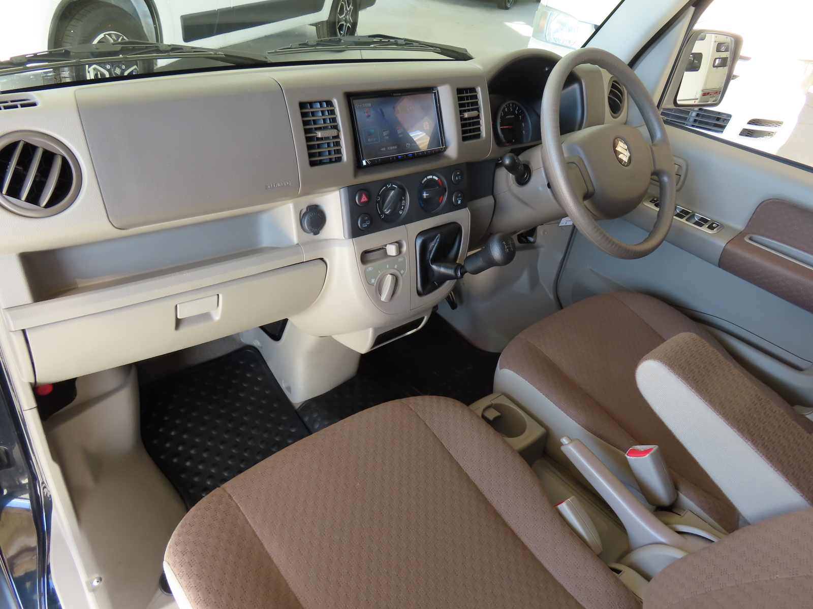 キャンピングカー 軽キャンパー ｴﾌﾞﾘｲ ｵｰﾄﾜﾝ ﾋﾟｯｺﾛ 5MT 4WD