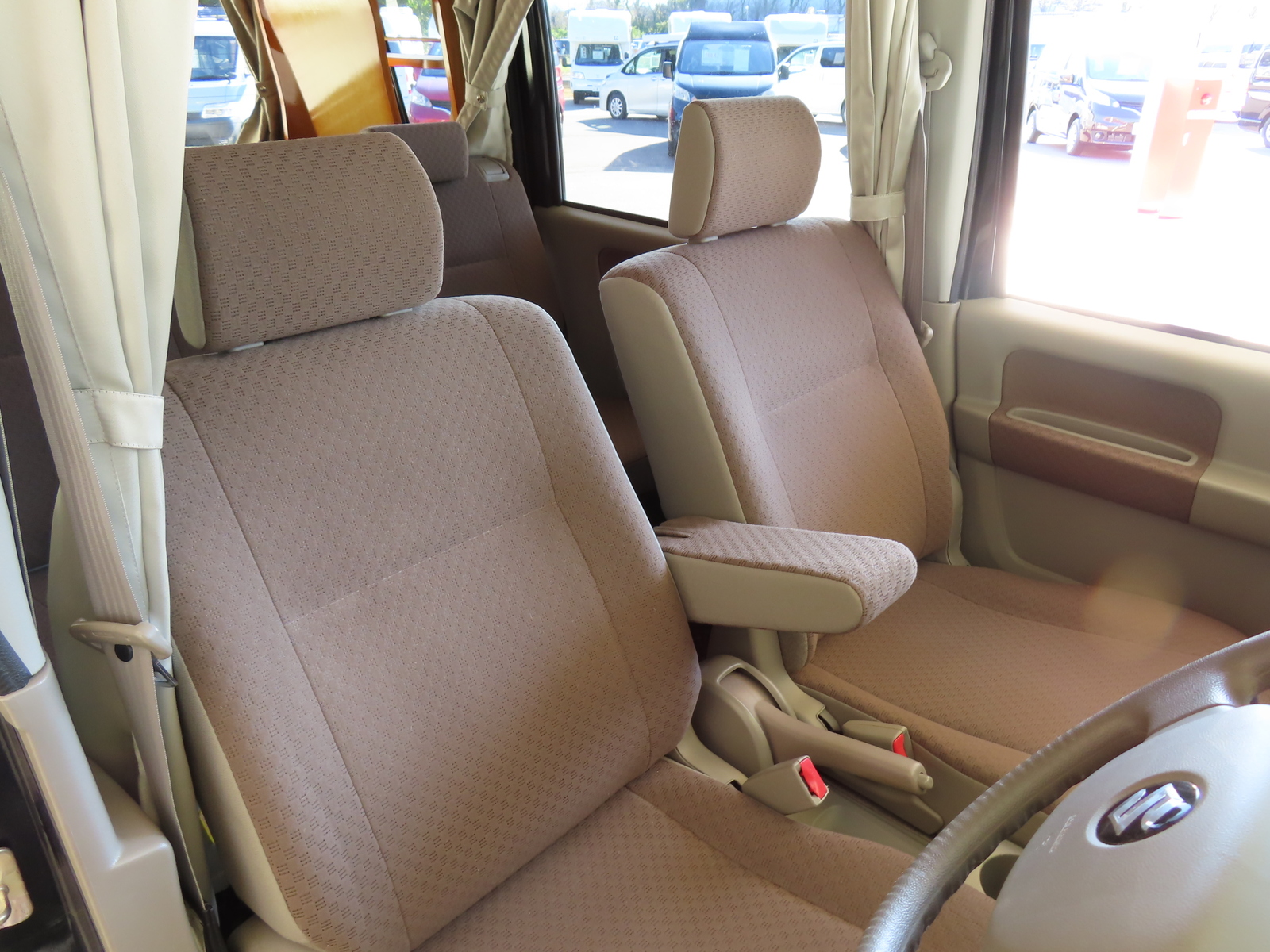 キャンピングカー 軽キャンパー ｴﾌﾞﾘｲ ｵｰﾄﾜﾝ ﾋﾟｯｺﾛ 5MT 4WD