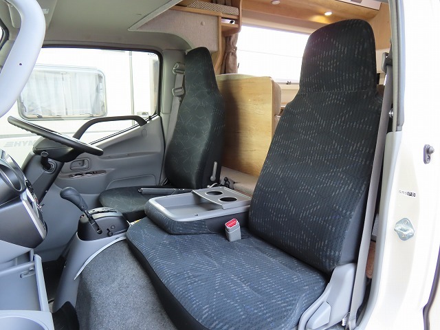 キャンピングカー キャブコン ｶﾑﾛｰﾄﾞ ﾅｯﾂRV ｸﾚｱ5.3Xｴﾎﾞﾘｭｰｼｮﾝ