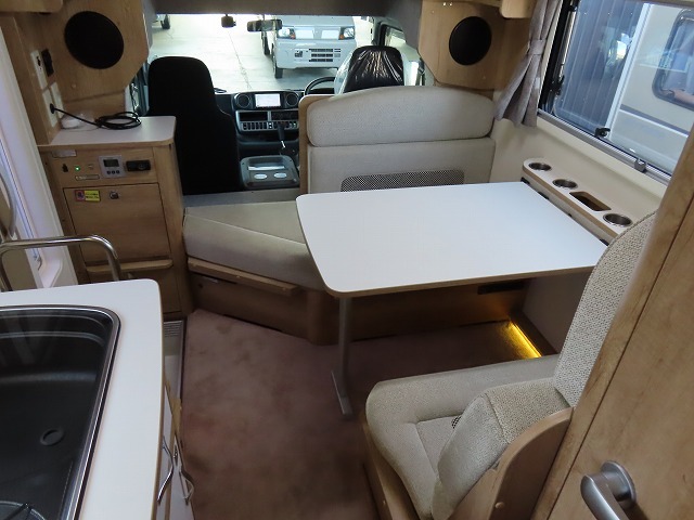 キャンピングカー キャブコン ｶﾑﾛｰﾄﾞ ﾅｯﾂRV ｸﾚｱ5.3Xｴﾎﾞﾘｭｰｼｮﾝ