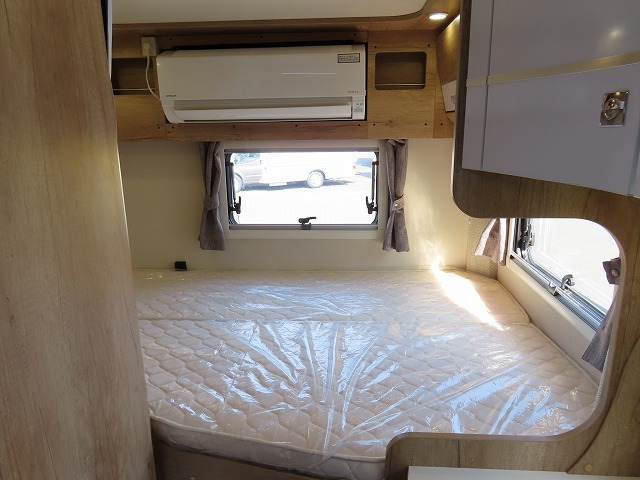 キャンピングカー キャブコン ｶﾑﾛｰﾄﾞ ﾅｯﾂRV ｸﾚｱ5.3Xｴﾎﾞﾘｭｰｼｮﾝ