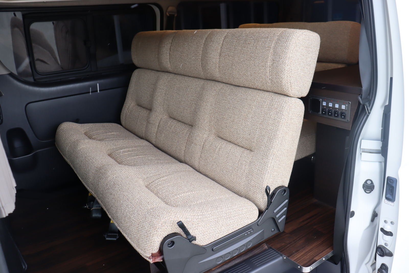 キャンピングカー バンコン ｹｲﾜｰｸｽ　ｵｰﾛﾗｽﾀｰｸﾙｰｽﾞSL