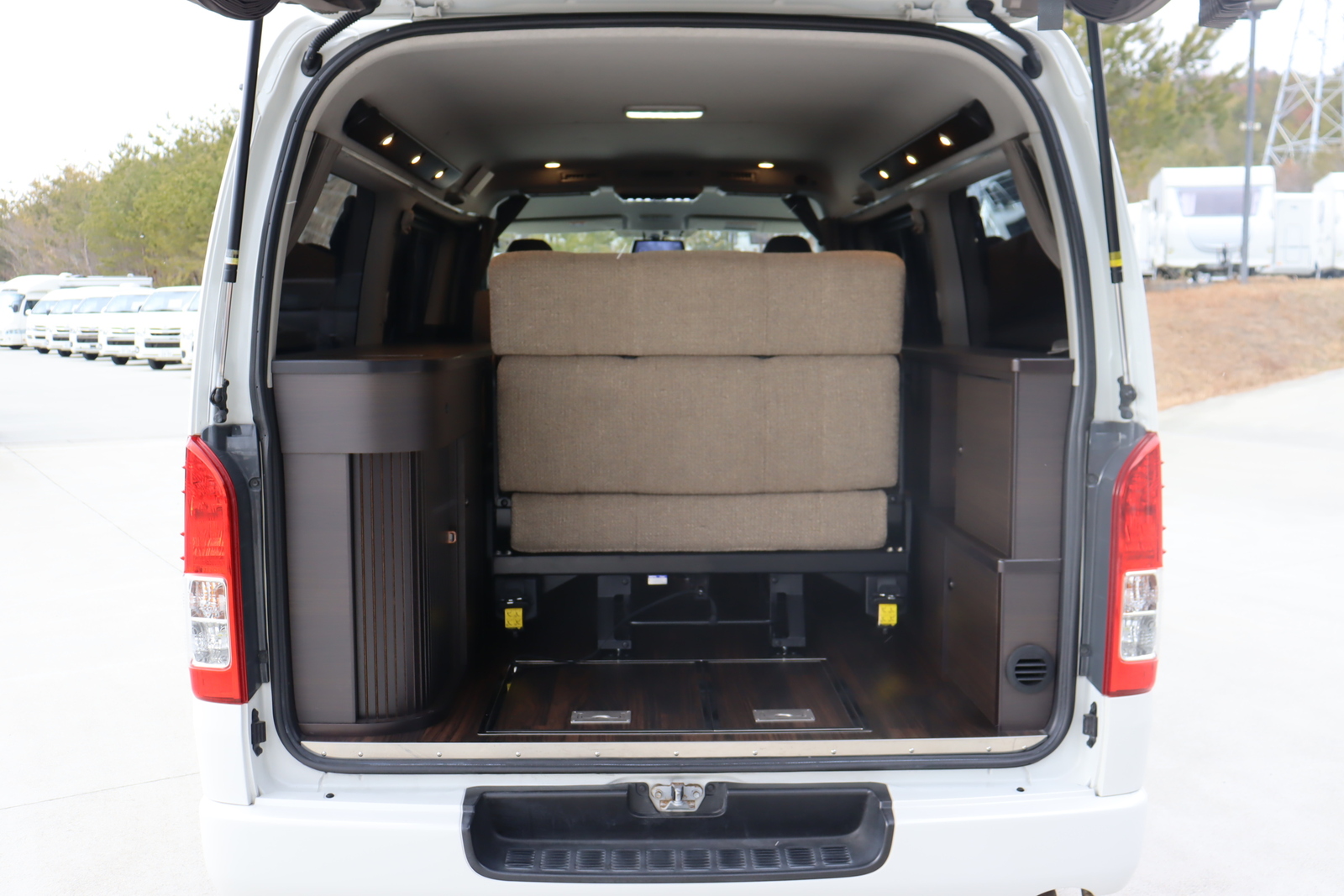 キャンピングカー バンコン ｹｲﾜｰｸｽ　ｵｰﾛﾗｽﾀｰｸﾙｰｽﾞSL