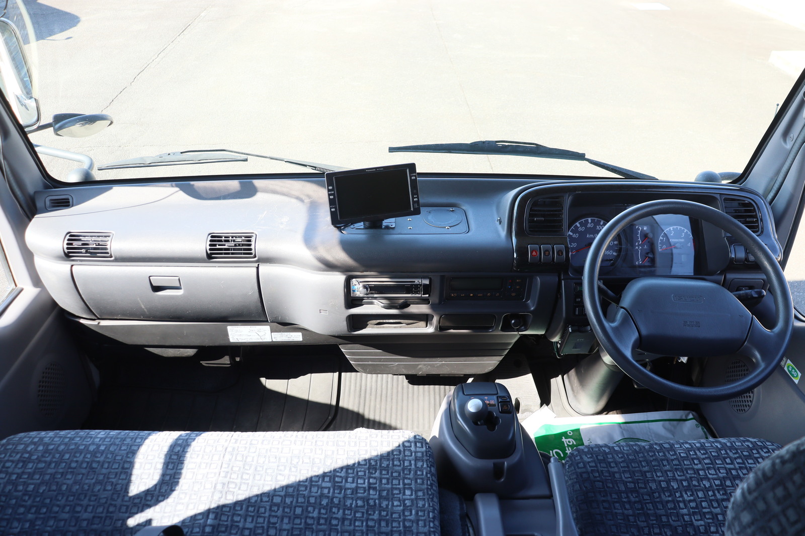 キャンピングカー キャブコン ｴﾙﾌ ﾖｺﾊﾏﾓｰﾀｰｾｰﾙｽ ﾚｯｸｽﾄﾗﾝｽﾀｰ