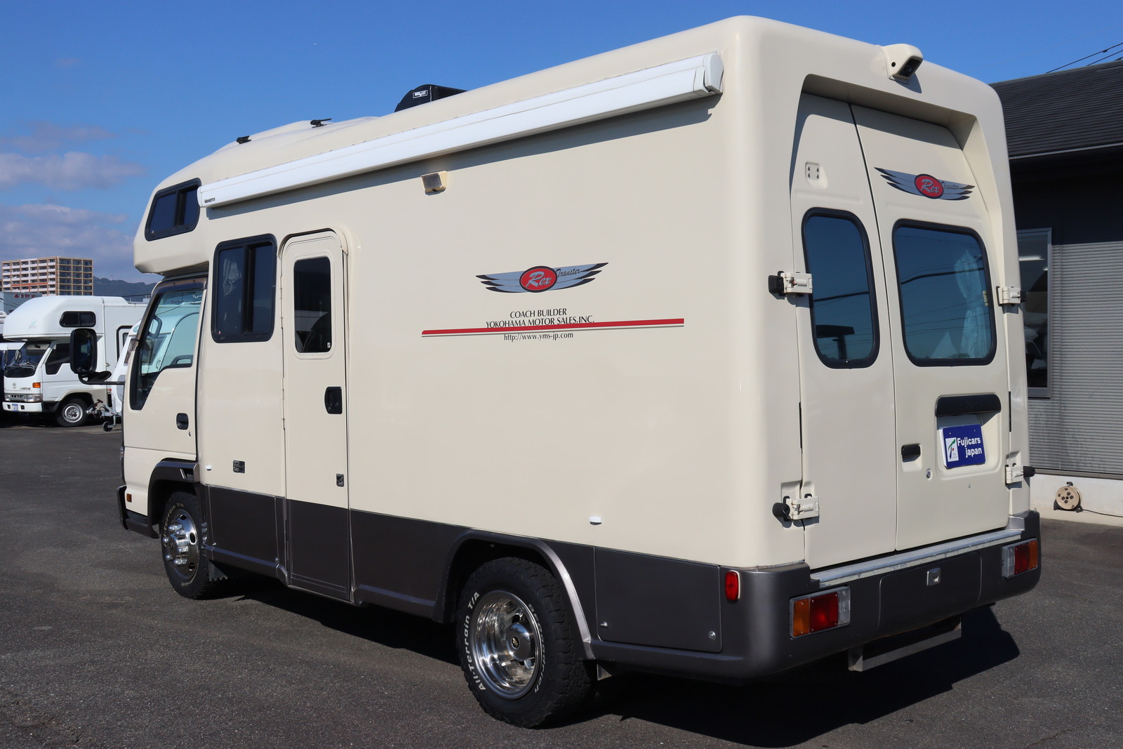 キャンピングカー キャブコン ｴﾙﾌ ﾖｺﾊﾏﾓｰﾀｰｾｰﾙｽ ﾚｯｸｽﾄﾗﾝｽﾀｰ