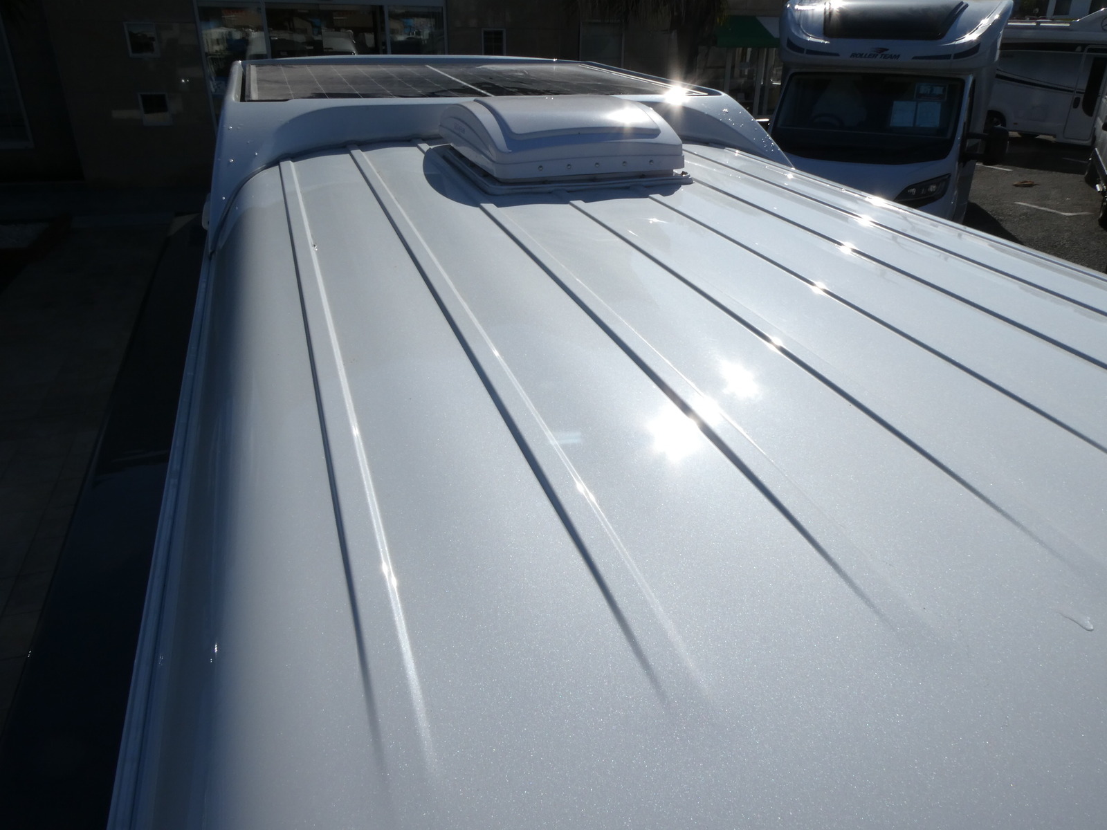 キャンピングカー バンコン ﾄｲﾌｧｸﾄﾘｰ ｱﾙｺｰﾊﾞｸﾞﾗﾝﾃﾞ　家庭用ｴｱｺﾝ