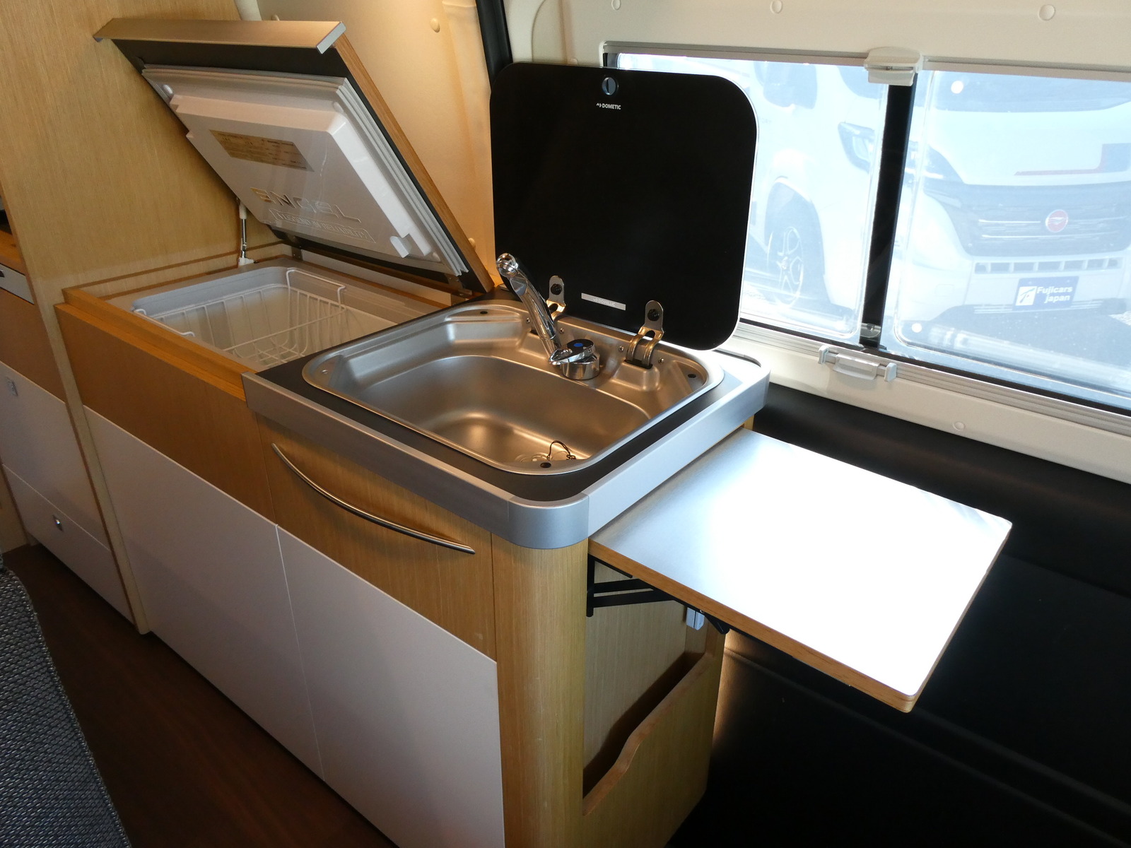 キャンピングカー バンコン ﾄｲﾌｧｸﾄﾘｰ ｱﾙｺｰﾊﾞｸﾞﾗﾝﾃﾞ　家庭用ｴｱｺﾝ