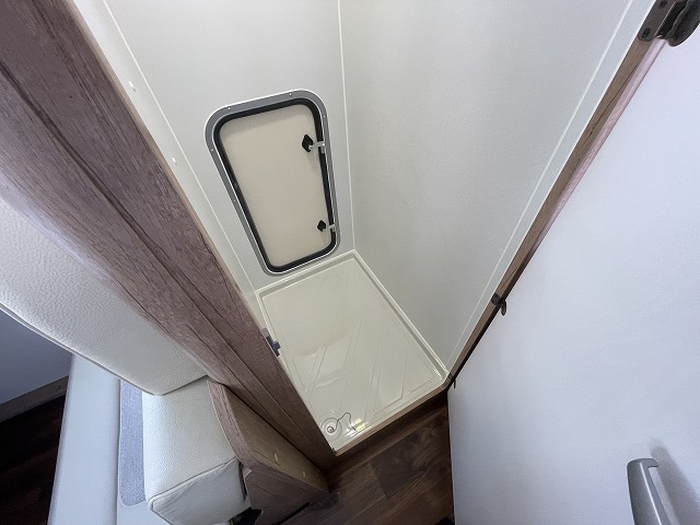 キャンピングカー キャブコン ｶﾑﾛｰﾄﾞ ﾅｯﾂRV ｸﾚｱ5.3XﾊｲﾊﾟｰｴﾎﾞⅢ