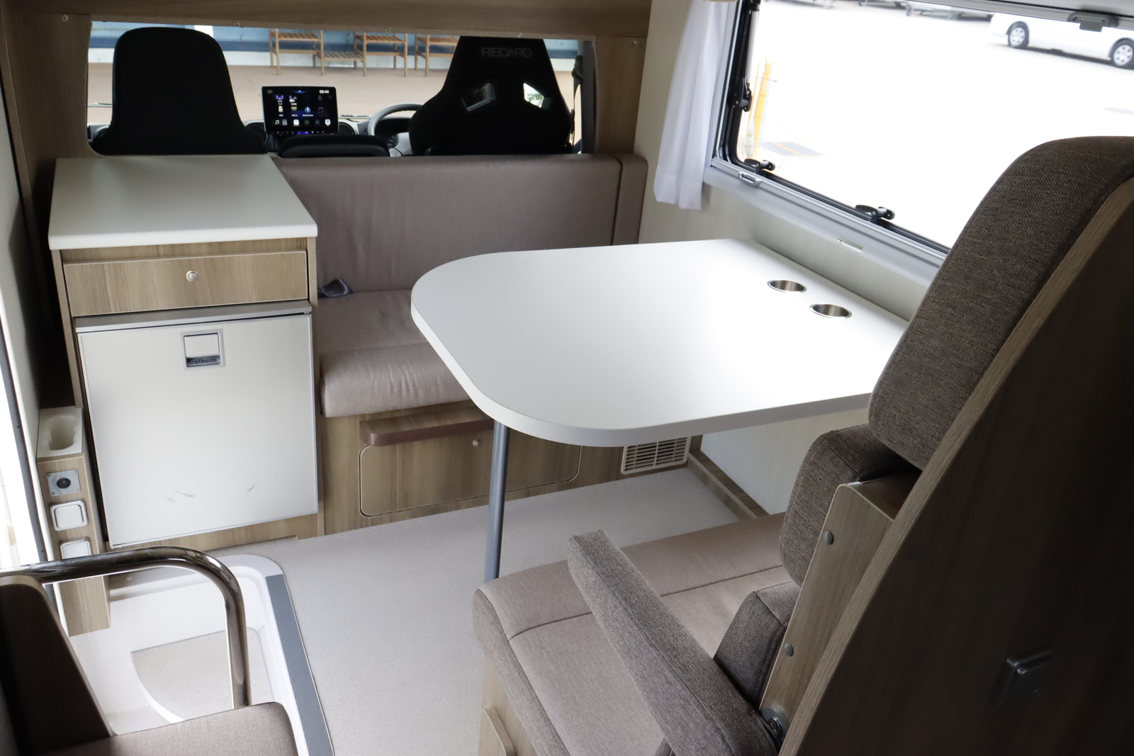 キャンピングカー キャブコン ｶﾑﾛｰﾄﾞ ｷｬﾝﾊﾟｰ厚木 ﾊﾟﾋﾟｰ480