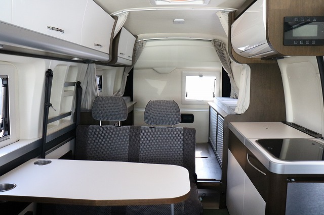 キャンピングカー バンコン ﾊｲｴｰｽ ﾄｲﾌｧｸﾄﾘｰﾊﾞｰﾃﾞﾝｸﾞﾗﾝﾃﾞ 4WD