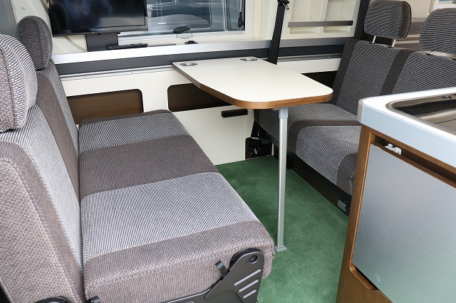 キャンピングカー バンコン ﾊｲｴｰｽ ﾄｲﾌｧｸﾄﾘｰﾊﾞｰﾃﾞﾝｸﾞﾗﾝﾃﾞ 4WD