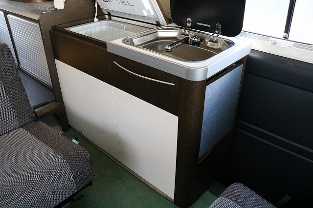 キャンピングカー バンコン ﾊｲｴｰｽ ﾄｲﾌｧｸﾄﾘｰﾊﾞｰﾃﾞﾝｸﾞﾗﾝﾃﾞ 4WD