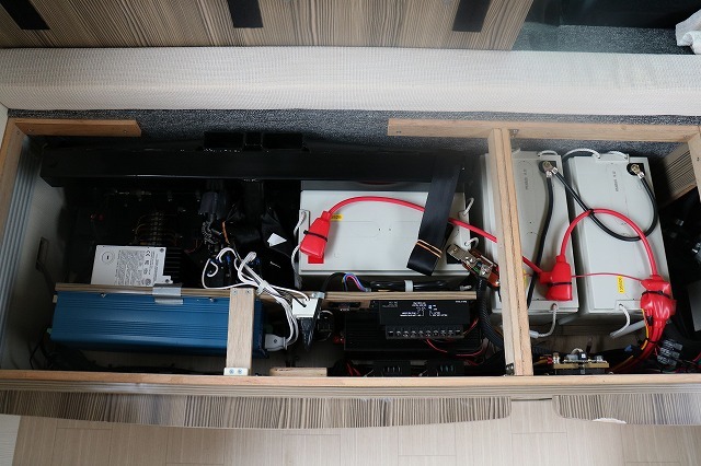 キャンピングカー キャブコン ｶﾑﾛｰﾄﾞ ﾊﾞﾝﾃｯｸ ｼﾞﾙ 4WD