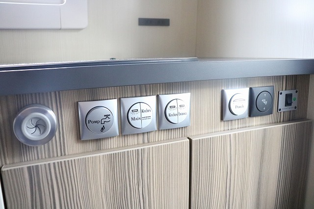 キャンピングカー キャブコン ｶﾑﾛｰﾄﾞ ﾊﾞﾝﾃｯｸ ｼﾞﾙ 4WD