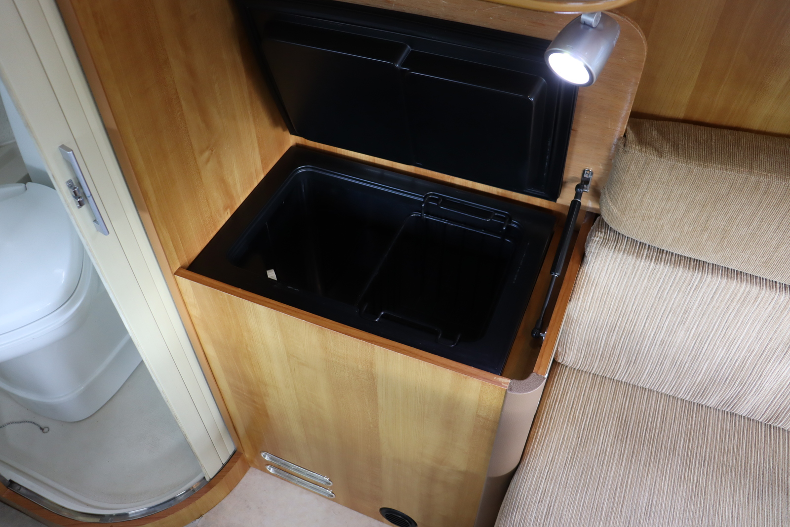 キャンピングカー キャブコン ｶﾑﾛｰﾄﾞ ﾊﾞﾝﾃｯｸ ｼﾞﾙ480ｽｷｯﾌﾟ