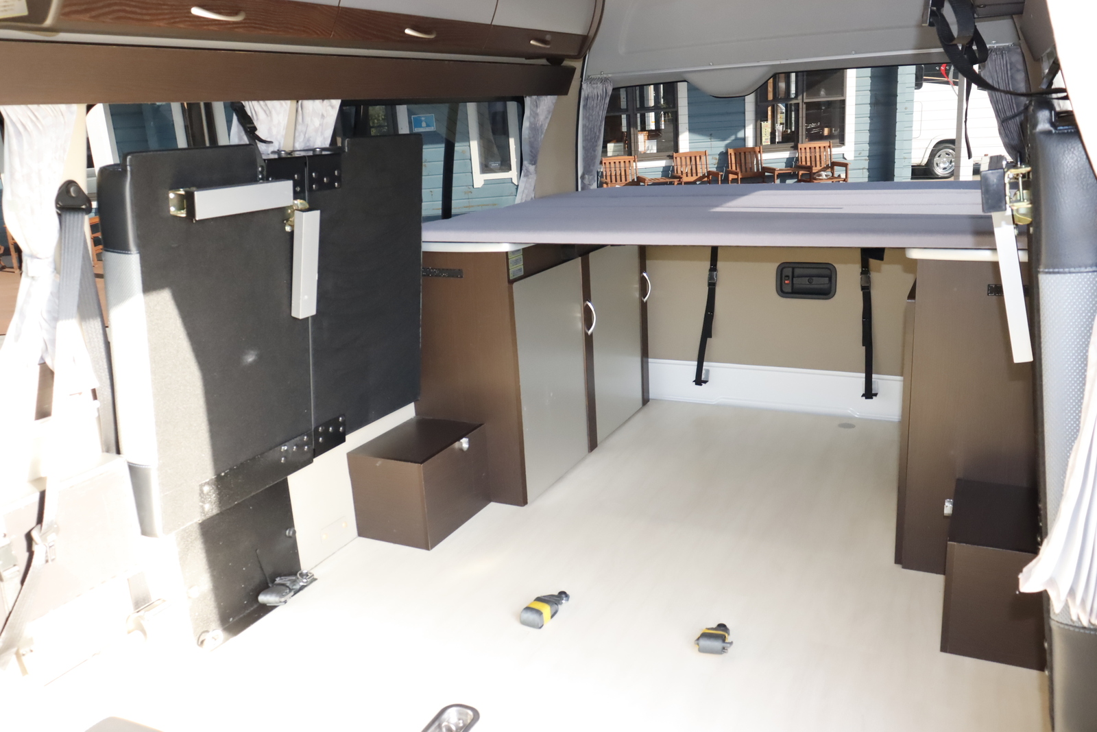 キャンピングカー バンコン ﾊｲｴｰｽ ﾚｸﾋﾞｨ ｻﾗｲDS