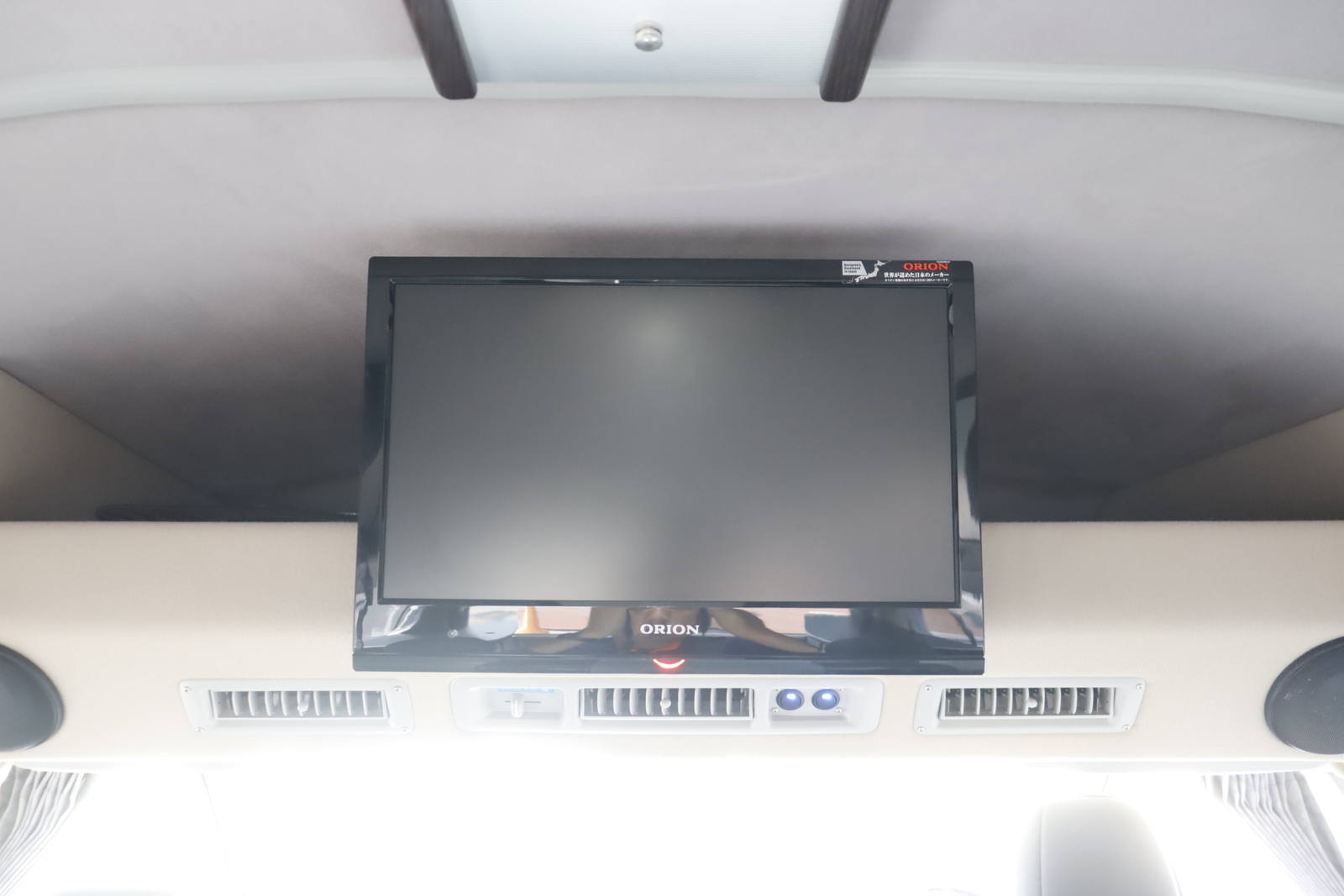 キャンピングカー バンコン ﾊｲｴｰｽ ﾚｸﾋﾞｨ ｻﾗｲDS