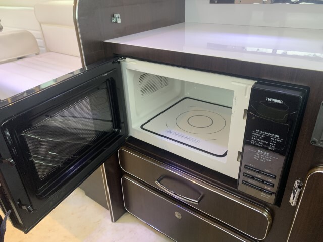 キャンピングカー バンコン ｾｶﾝﾄﾞﾊｳｽ ｸﾞﾚｲｽﾌﾟﾚﾐｱﾑ 4WD ﾚﾝﾀUP