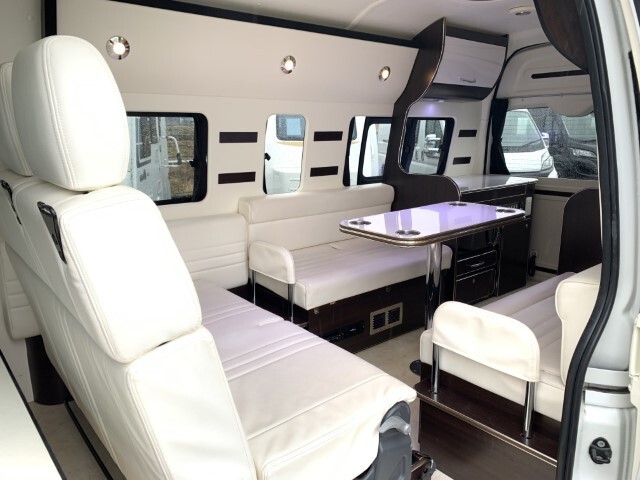 キャンピングカー バンコン ｾｶﾝﾄﾞﾊｳｽ ｸﾞﾚｲｽﾌﾟﾚﾐｱﾑ 4WD ﾚﾝﾀUP