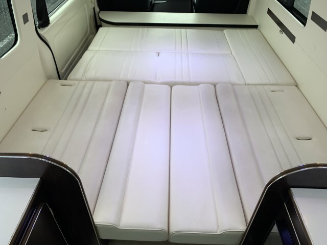 キャンピングカー バンコン ｾｶﾝﾄﾞﾊｳｽ ｸﾞﾚｲｽﾌﾟﾚﾐｱﾑ 4WD ﾚﾝﾀUP