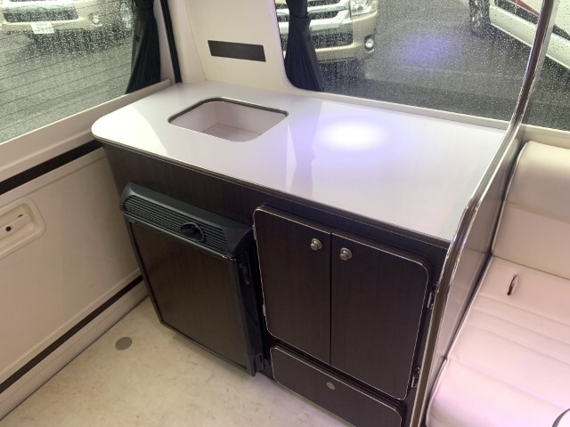 キャンピングカー バンコン ｾｶﾝﾄﾞﾊｳｽ ｸﾞﾚｲｽﾌﾟﾚﾐｱﾑ 4WD ﾚﾝﾀUP