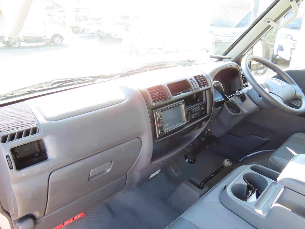 キャンピングカー キャブコン ﾎﾞﾝｺﾞ AtoZ ｱﾐﾃｨ 4WD