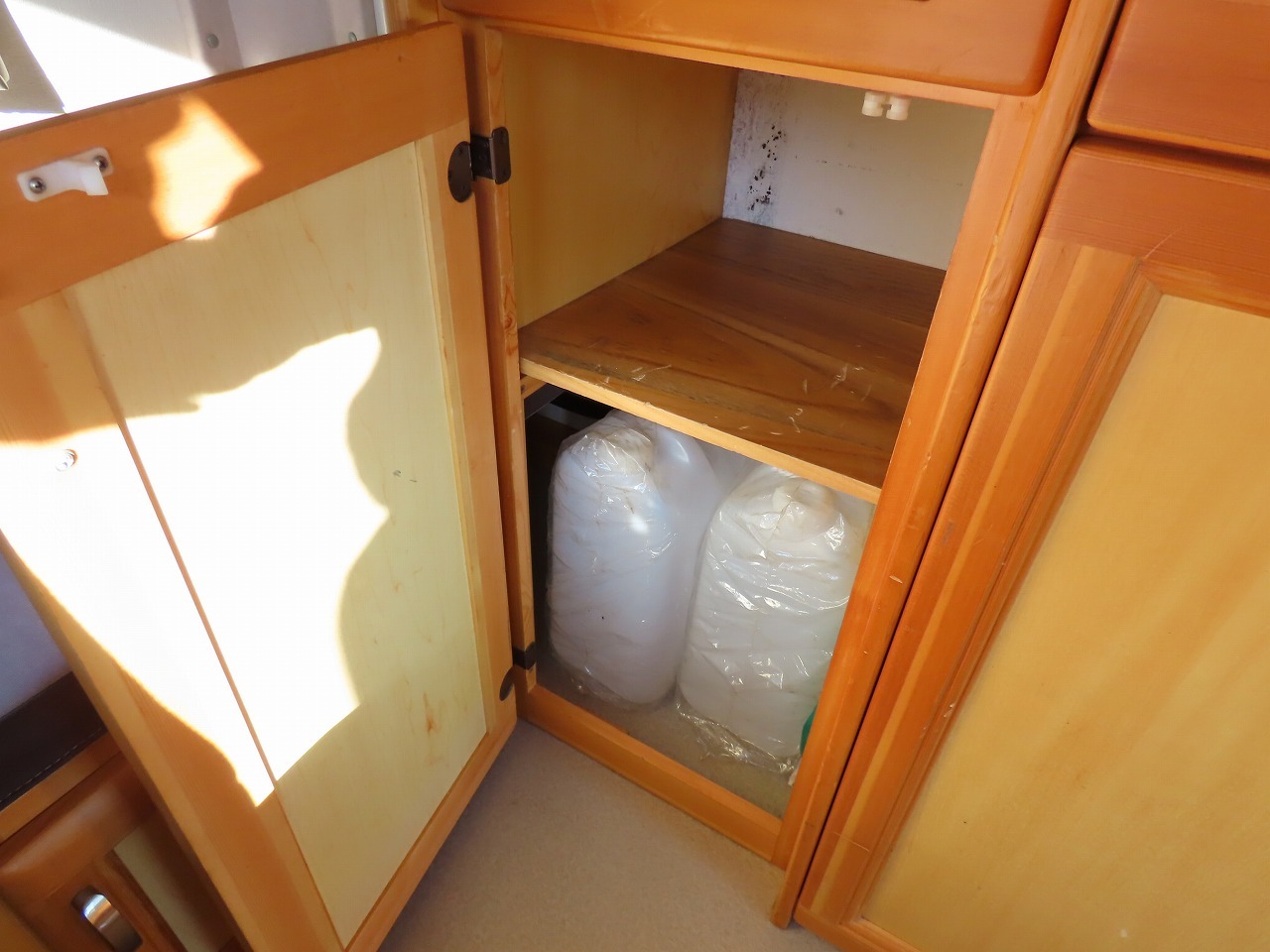 キャンピングカー キャブコン ﾎﾞﾝｺﾞ AtoZ ｱﾐﾃｨ 4WD