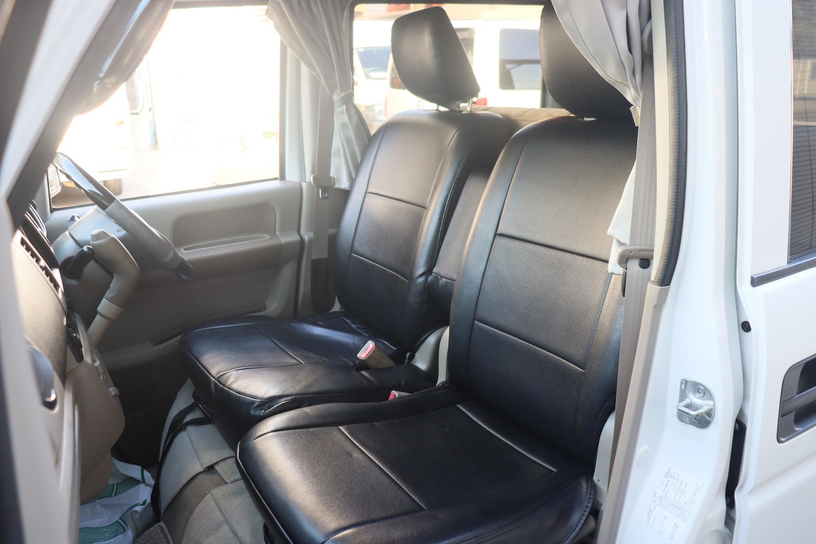 キャンピングカー 軽キャンパー ｴﾌﾞﾘｲ ﾌｨｰﾙﾄﾞﾗｲﾌ ｺﾝｸﾞ ﾘﾌﾄｱｯﾌﾟ改